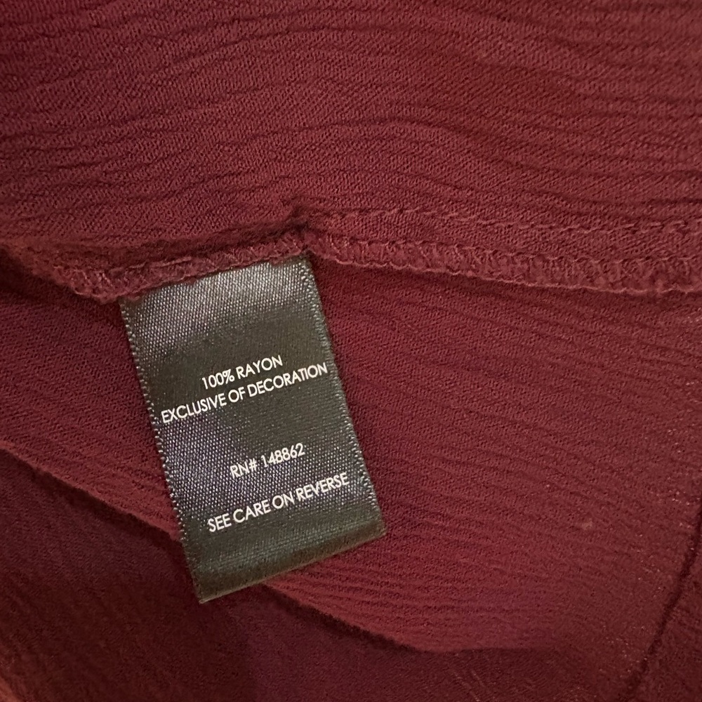 Torrid - Sleeveless Blouse with Lace Detail - Burgundy - Picture 5 of 5